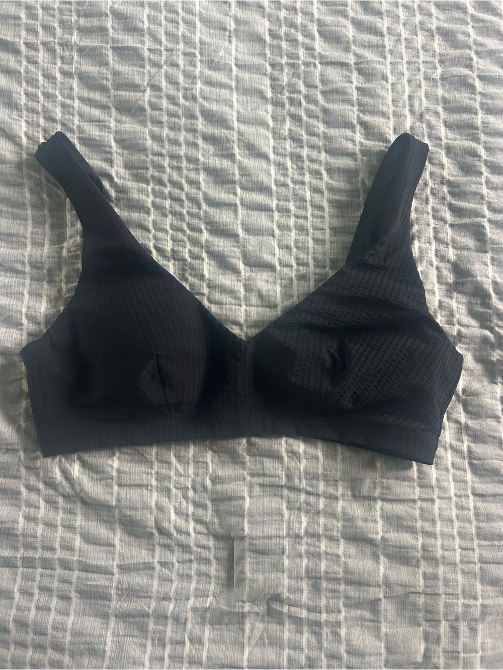 Lululemon Black Waffle swim top